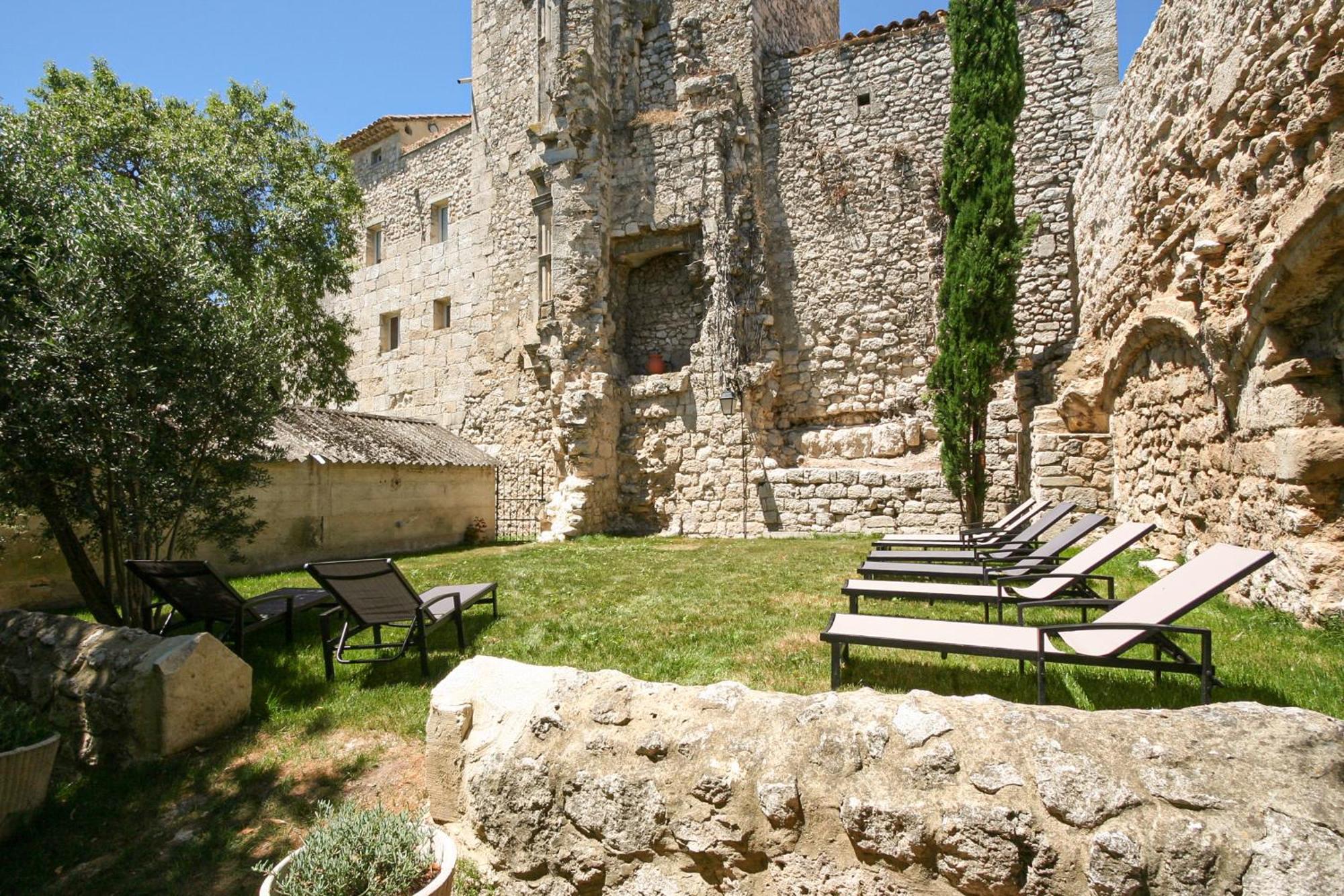 La Closerie D'Escalin Gite 12 Personnes Et Jacuzzi La Garde Adhemar Exterior photo