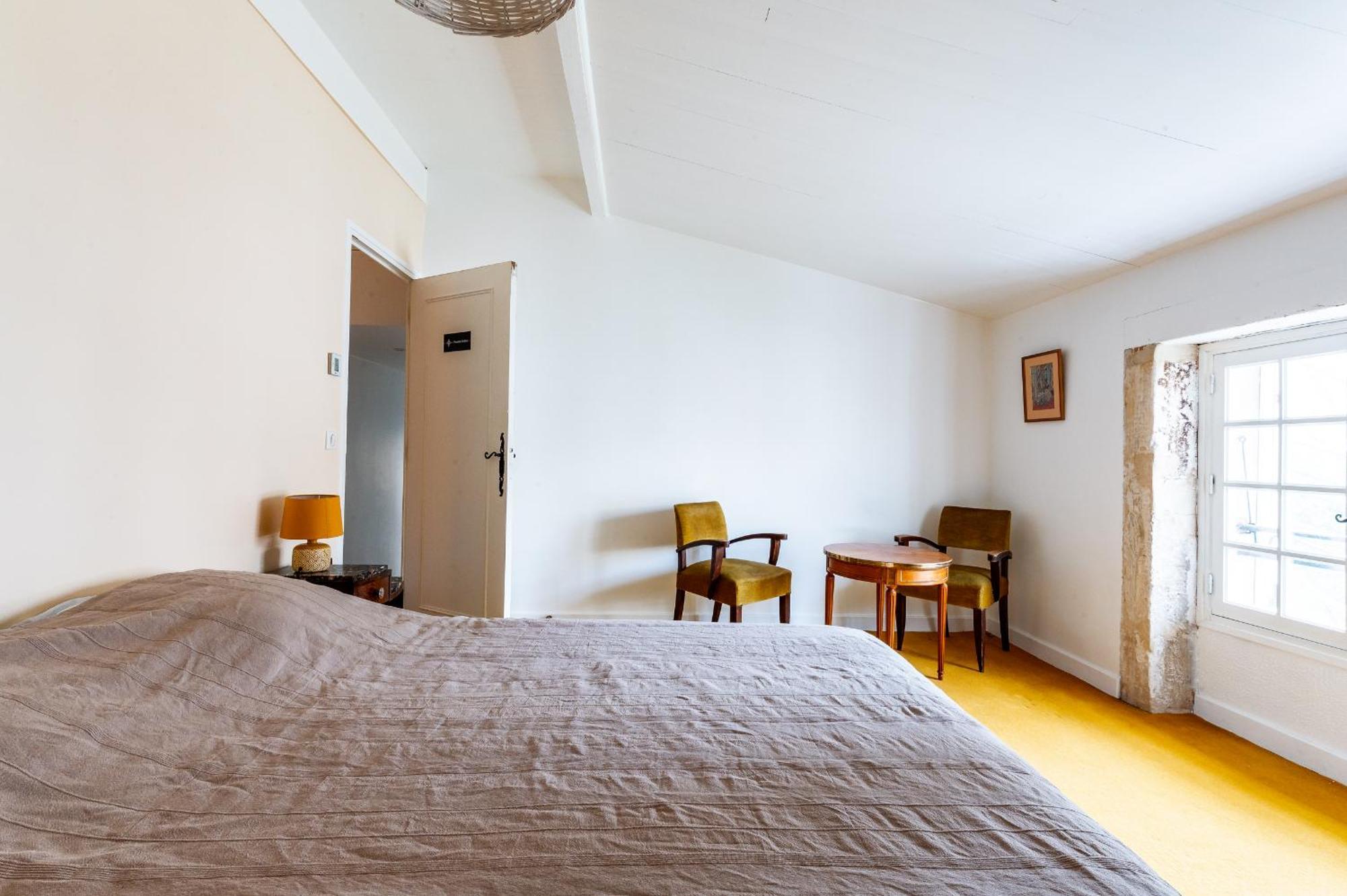 La Closerie D'Escalin Gite 12 Personnes Et Jacuzzi La Garde Adhemar Exterior photo