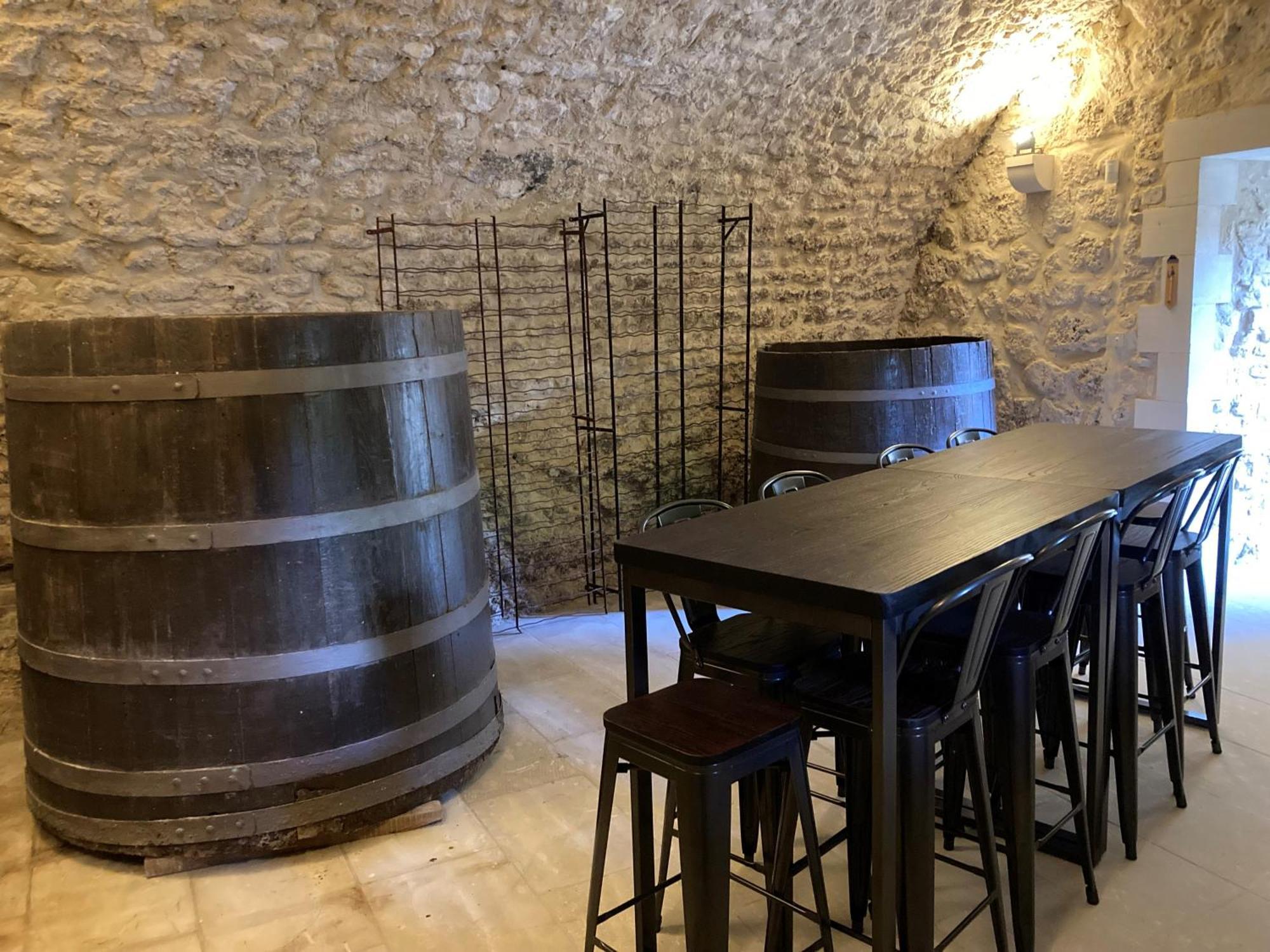 La Closerie D'Escalin Gite 12 Personnes Et Jacuzzi La Garde Adhemar Exterior photo